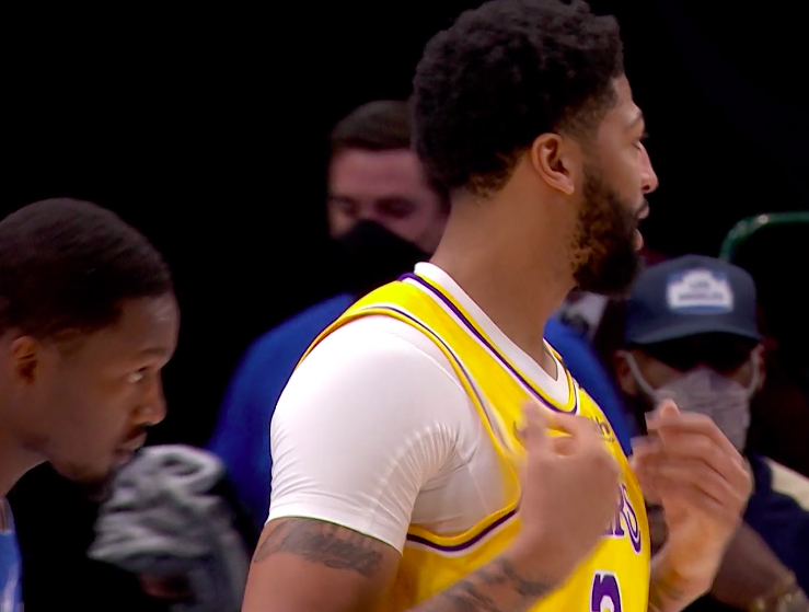  内马尔复出首秀巴西轻取对手