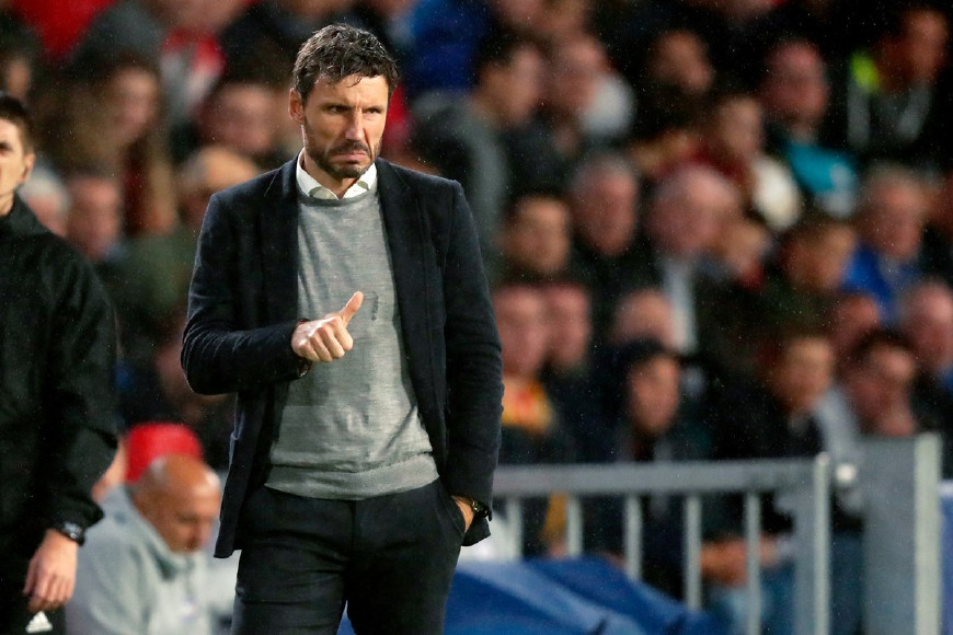  欧冠小组赛抽签出炉，死亡之组引发热议